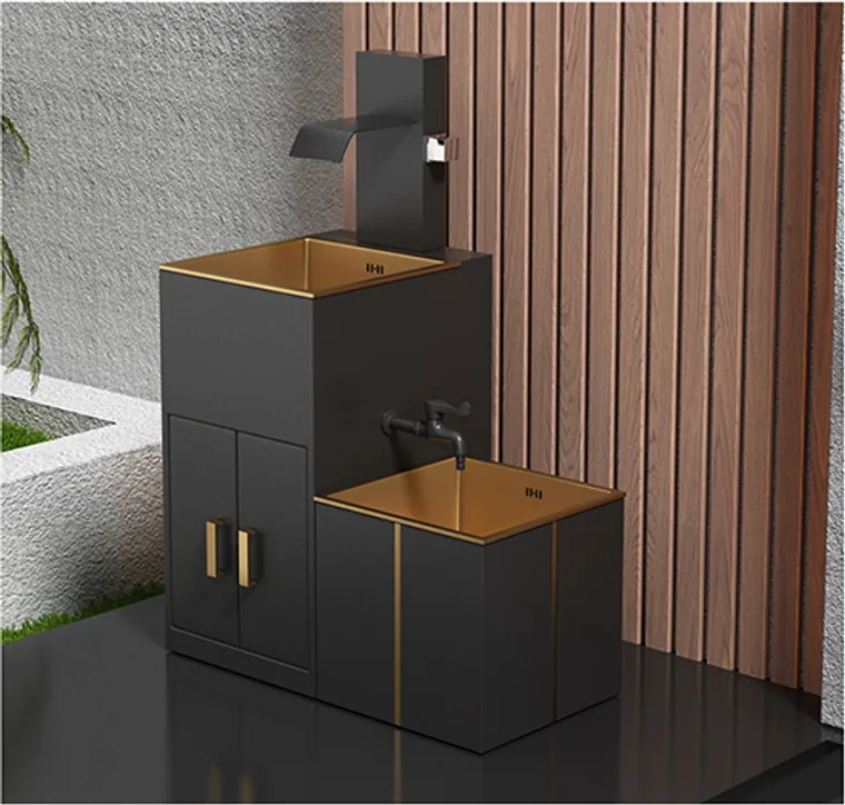 A stainless steel outdoor series designed for commercial bathroom, hospitality and public sanitary projects.